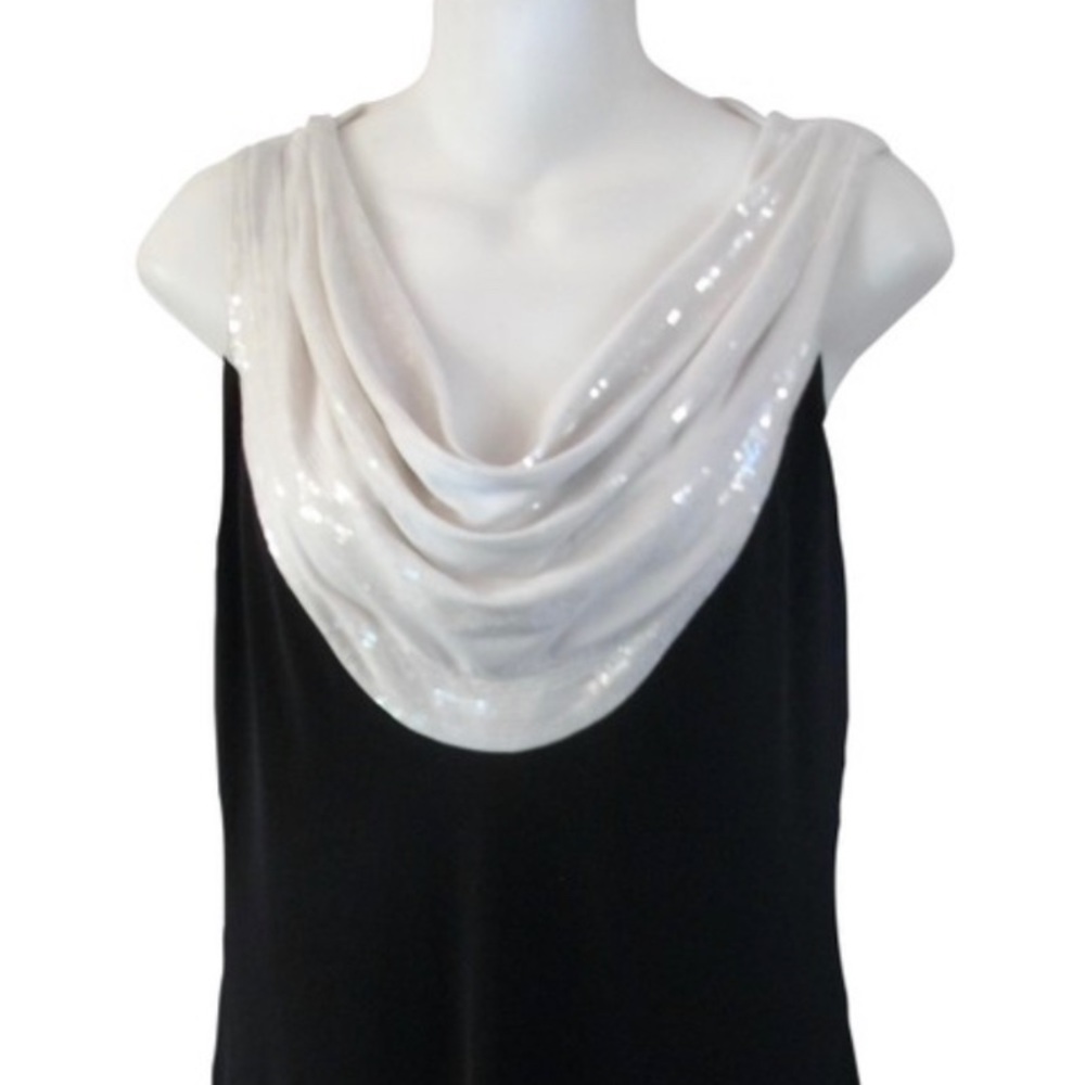 Calvin Klein Long Sequin Drape Neck Dress! fully lined And has a side zipper.